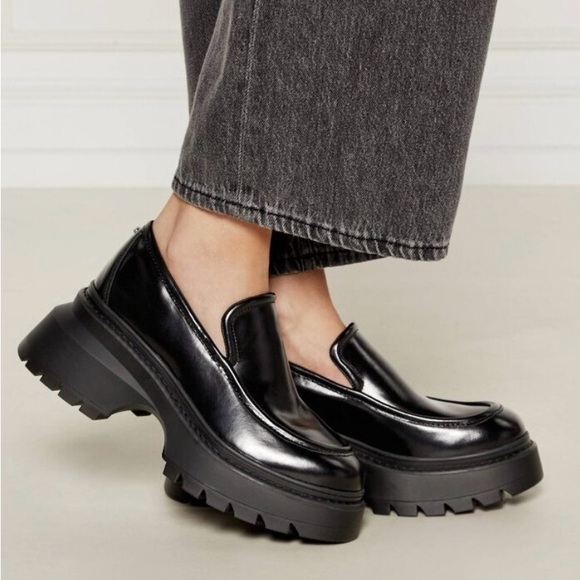 Michael Kors Shiloh Leather Chunky Platform Loafers. Color Black Size 9 - Picture 1 of 6